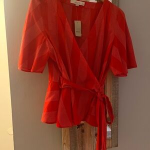 Red and white Wrap Top LOFT Size LP